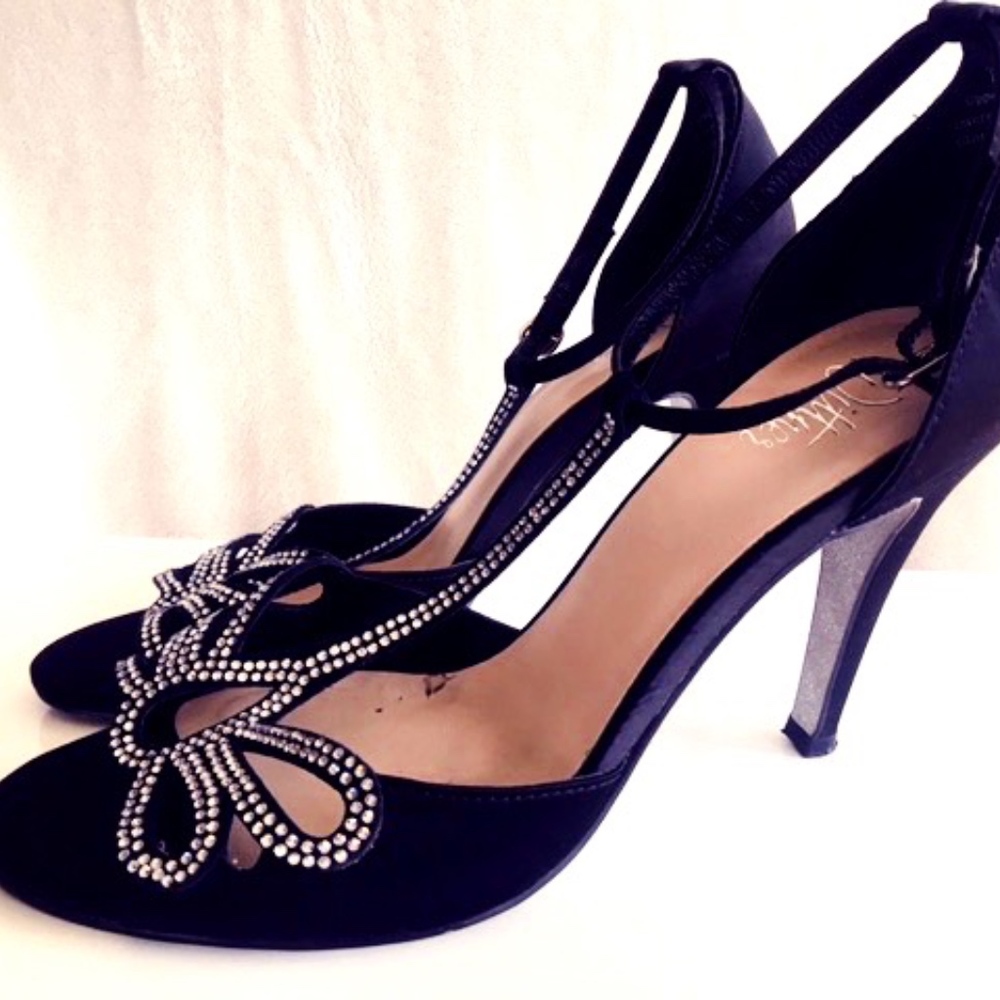 Wittner Black & Silver Glitter Heels